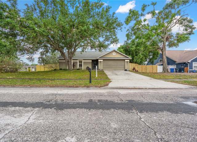 Property at 13215 Parkhurst Ct, Riverview, FL 33569, 3 beds, 2 baths