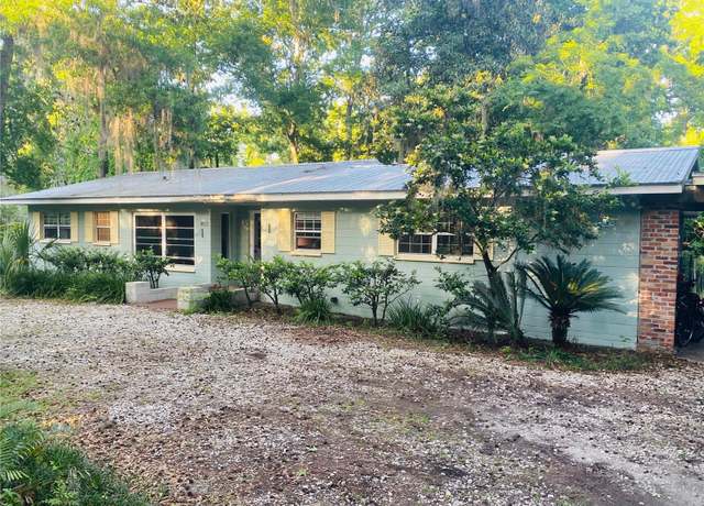 Property at 4013 SW 18th St, Gainesville, FL 32608, 4 beds, 3 baths
