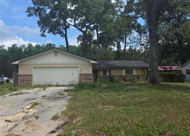 Property at 1751 SE 39th St, Ocala, FL 34480, 3 beds, 2 baths