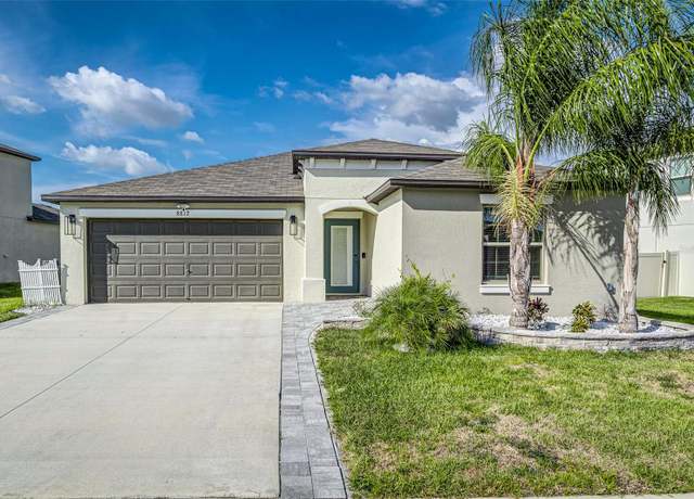 Property at 8812 Parsons Hill Blvd, Wesley Chapel, FL 33545, 4 beds, 2 baths