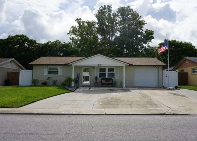 Property at 11810 Oceanside Dr, Port Richey, FL 34668, 3 beds, 1 bath
