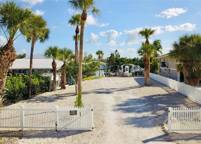 Property at 140 Damfiwill St, Boca Grande, FL 33921