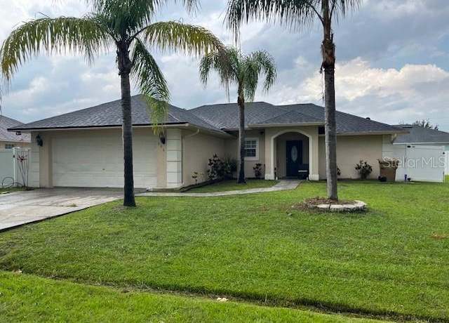 Property at 306 Clermont Dr, Kissimmee, FL 34759, 3 beds, 2 baths