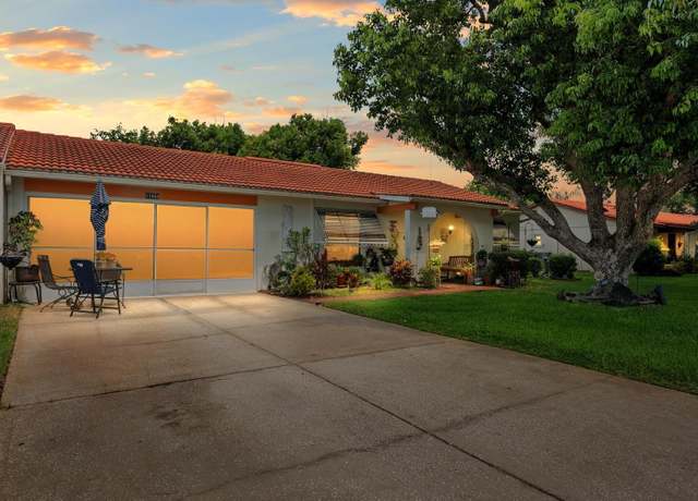 Property at 11404 Stansberry Dr, Port Richey, FL 34668, 2 beds, 2 baths