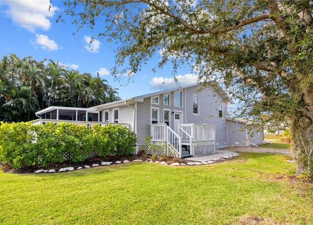 Property at 5425 Marina Dr, Bokeelia, FL 33922, 4 beds, 3 baths