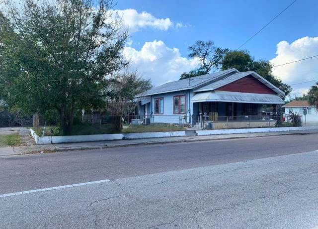 Property at 3208 N 15th St, Tampa, FL 33605, 3 beds, 2 baths