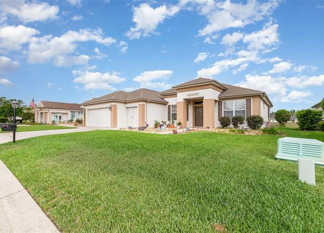 Property at 8865 SE 119th St, Summerfield, FL 34491, 2 beds, 2 baths