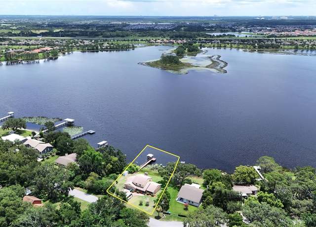 Property at 9354 Lake Hickory Nut Dr, Winter Garden, FL 34787, 3 beds, 3 baths