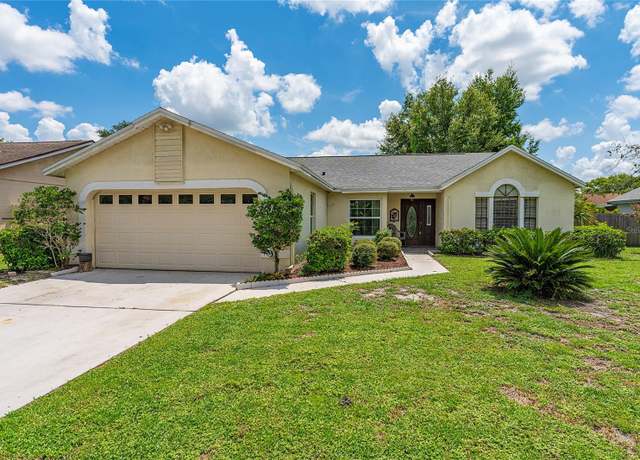 Property at 325 Sir Lawrence Dr, Sanford, FL 32773, 3 beds, 2 baths