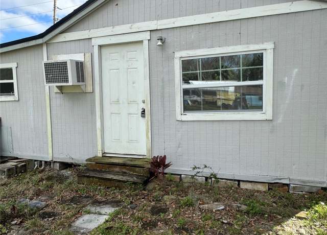 Property at 309 Old Mission Rd, New Smyrna Beach, FL 32168, 2 beds, 1 bath