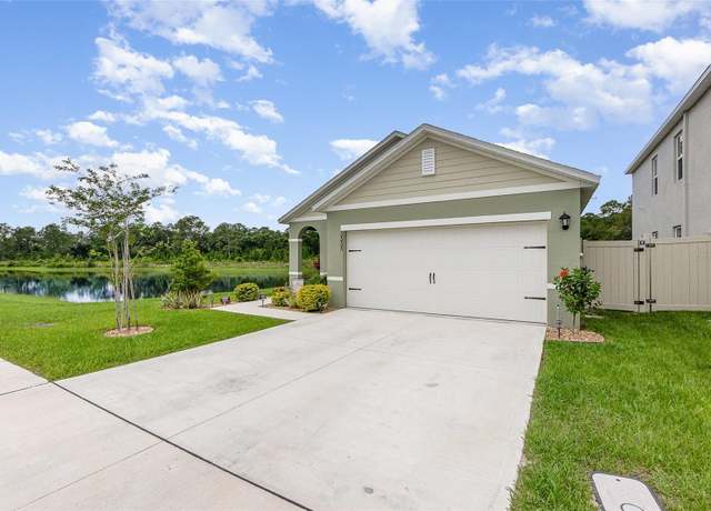 Property at 3333 Costello Cir, Winter Haven, FL 33884, 3 beds, 2 baths