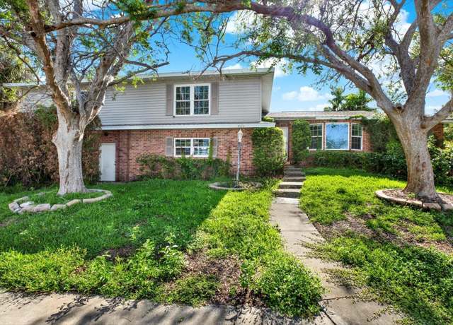 Property at 4173 85th St N, St Petersburg, FL 33709, 4 beds, 2.5 baths