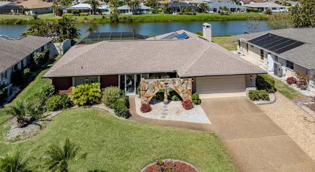 Photo of 1229 Waterside Ln, Venice, FL 34285