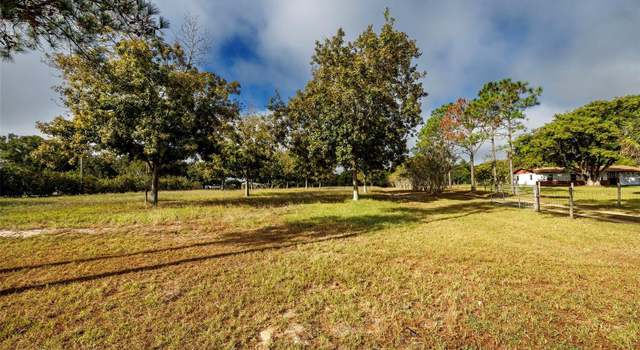 Photo of 40635 Thomas Boat Landing Rd, Umatilla, FL 32784