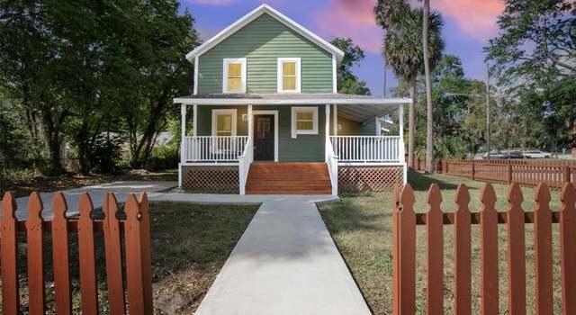 Photo of 415 W Church St, Deland, FL 32720