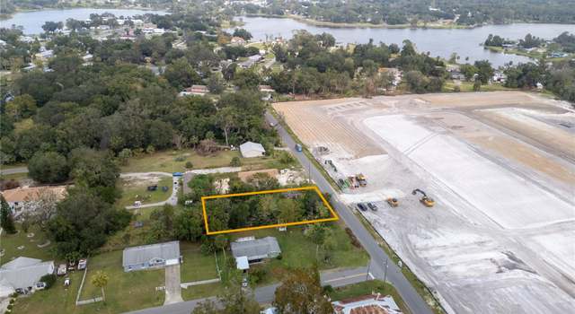 Photo of 38905 Pine St, Umatilla, FL 32784