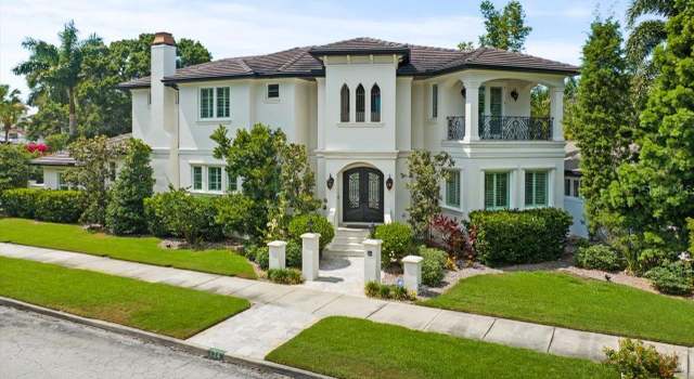 Photo of 124 Estado Way NE, St Petersburg, FL 33704