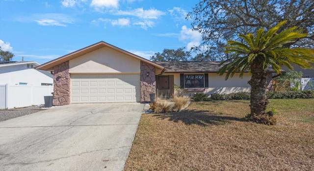Photo of 1036 Hamilton Ave, Tarpon Springs, FL 34689