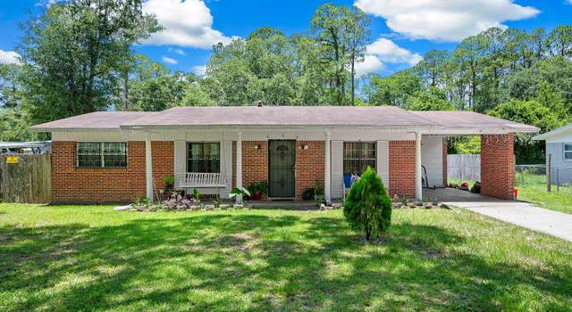 Photo of 1610 NE 16th Ter, Gainesville, FL 32609