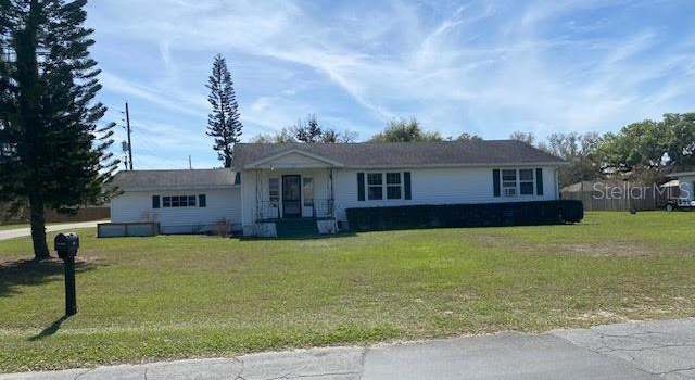 Photo of 326 3rd St NE, Fort Meade, FL 33841