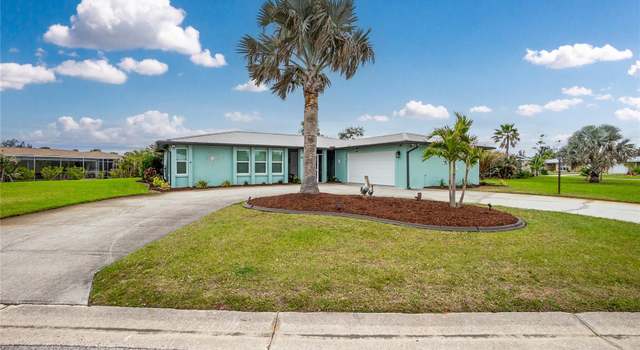 Photo of 52 Golfview Ter, Rotonda West, FL 33947