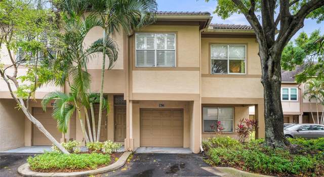 Photo of 812 Normandy Trace Rd, Tampa, FL 33602