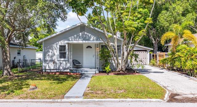 Photo of 1430 17th St W, Bradenton, FL 34205