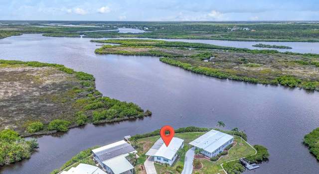 Photo of 550 Tampico Dr, North Port, FL 34287