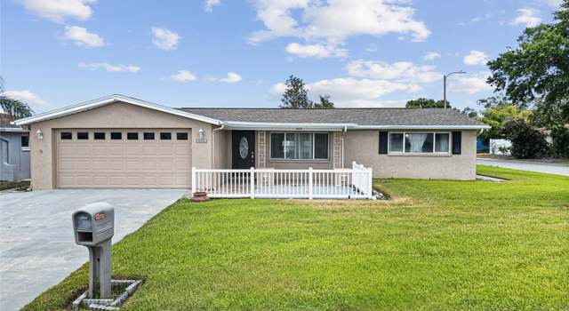Photo of 5821 Thrush Dr, New Port Richey, FL 34652