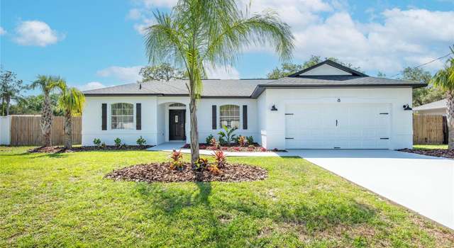 Photo of 8 Zelda Ct, Palm Coast, FL 32164