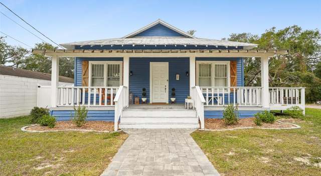 Photo of 360 N Lake Shore Way, Lake Alfred, FL 33850
