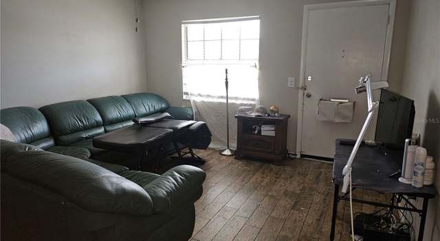 Photo of 5105 Tulip St N #15, Pinellas Park, FL 33782