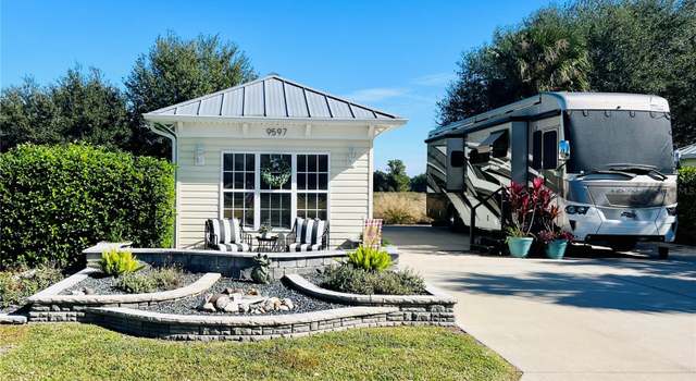 Photo of 9597 SE 49th Ter, Webster, FL 33597