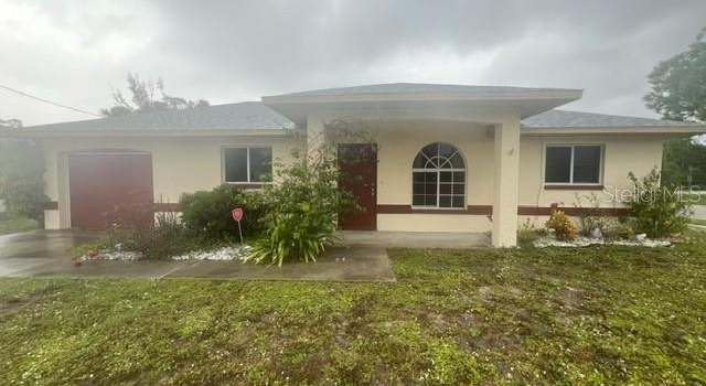 Photo of 2775 Lime St, Fort Myers, FL 33916