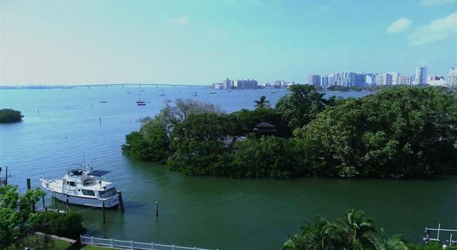 Photo of 1521 Bay Point Dr, Sarasota, FL 34236