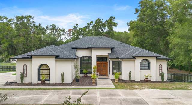 Photo of 940 Glenwood Rd, Deland, FL 32720