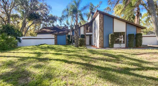 Photo of 2405 Burlwood Dr, Lutz, FL 33549