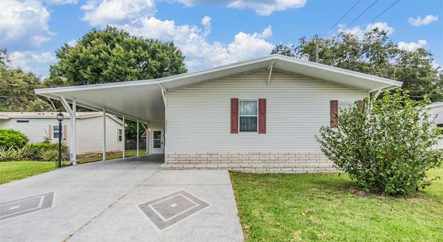 Photo of 36731 Tara Ave, Zephyrhills, FL 33542