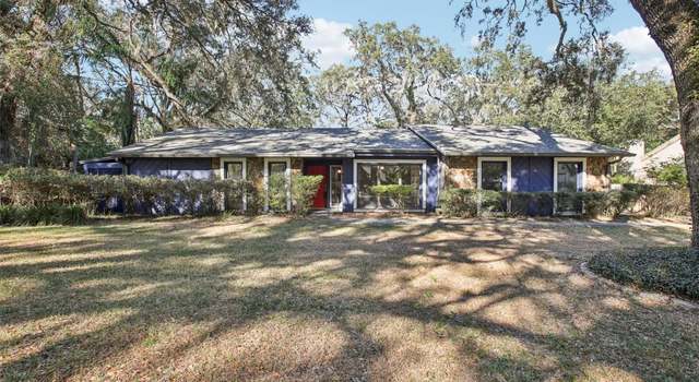 Photo of 2504 High Oaks Ln, Lutz, FL 33559