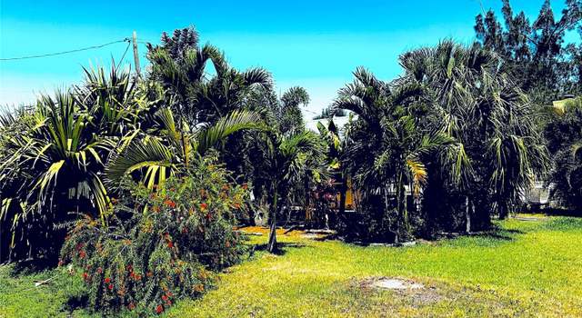 Photo of 4344 Commercial St, Port Charlotte, FL 33953
