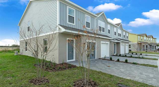 Photo of 3330 Thicket St, Tavares, FL 32778