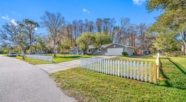 Photo of 11201 Knotty Pine Dr, New Port Richey, FL 34654