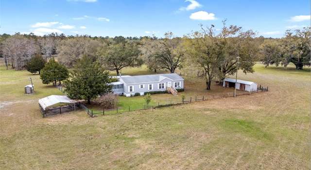 Photo of 667 SW Elim Church Rd, Fort White, FL 32038