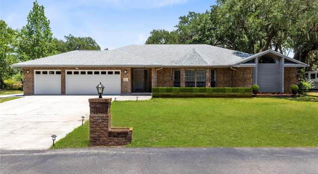 Photo of 3285 Majestic Oak Dr, St Cloud, FL 34771