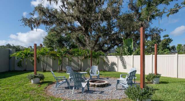 Photo of 10704 Whitland Grove Dr, Riverview, FL 33578