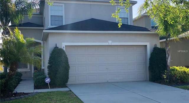 Photo of 915 Seminole Sky Dr, Ruskin, FL 33570