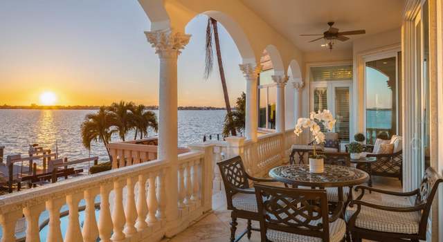 Photo of 1378 Harbor Dr, Sarasota, FL 34239