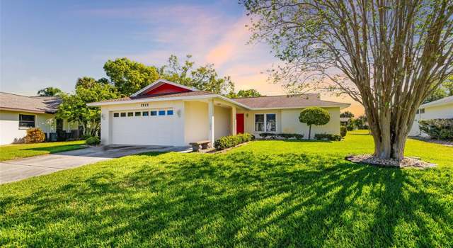 Photo of 1525 Fleetwood Dr, Sarasota, FL 34232