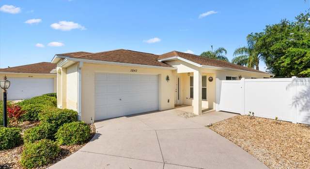 Photo of 2042 Hydrangea Ave, The Villages, FL 32162