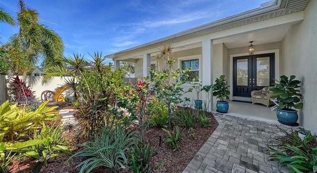 Photo of 1111 Mallorca Dr, Bradenton, FL 34209